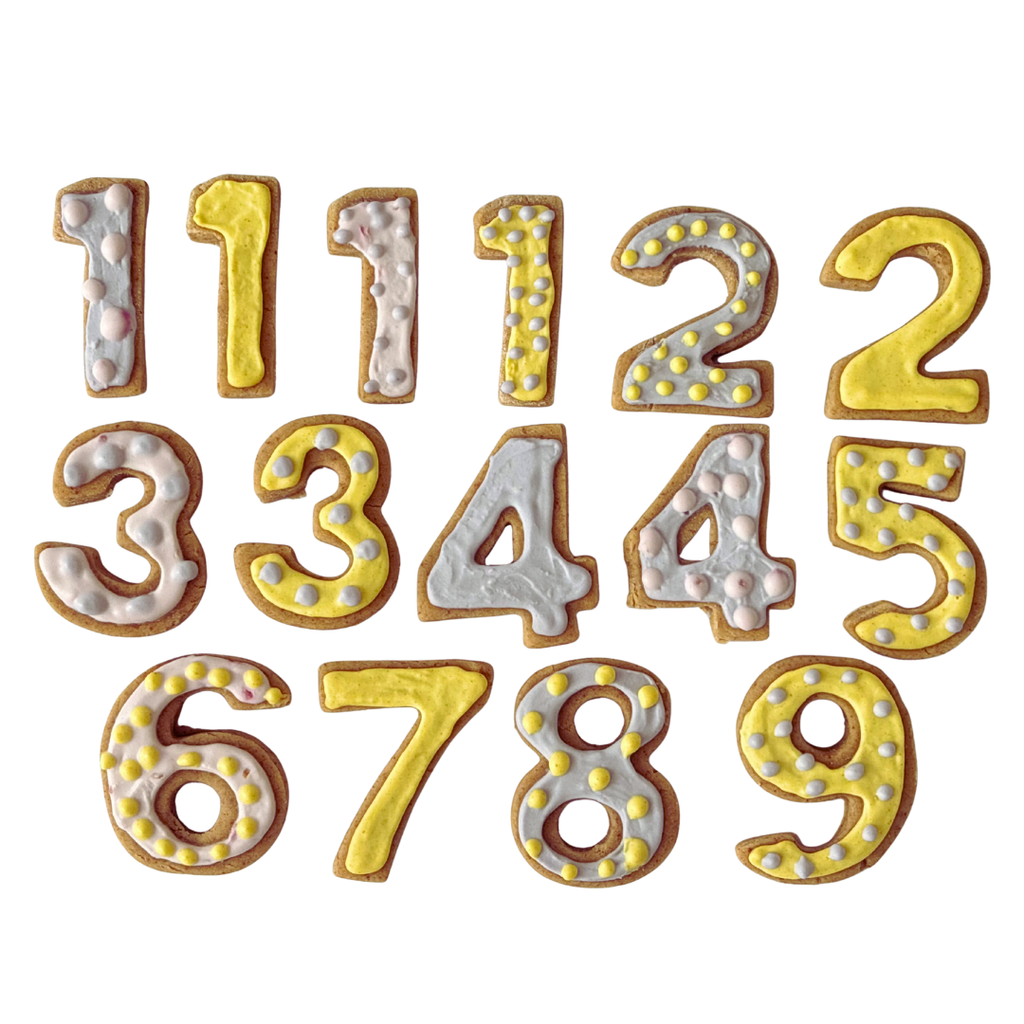 Födelsedags Pälsbarnet, 9 Hund kakor